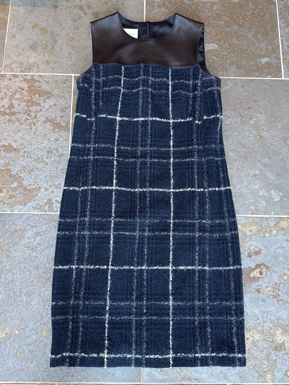 AKRIS punto Sleeveless Navy Plaid Sheath Skirt with Faux Leather Yoke medium